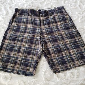 Gap casual shorts size 32